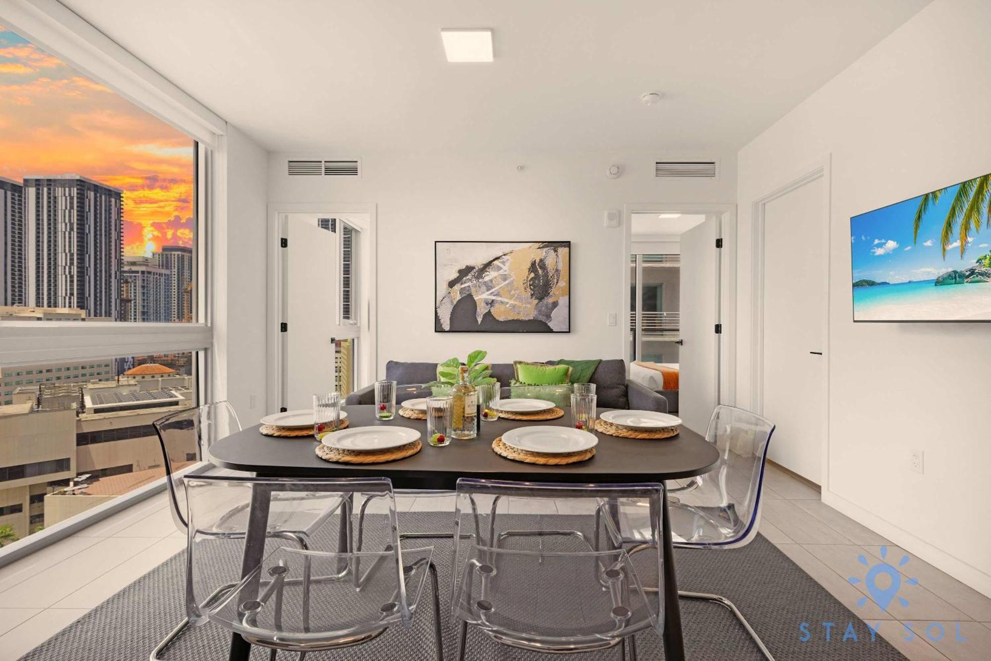Beautiful 2br With Gym And Pool Miami